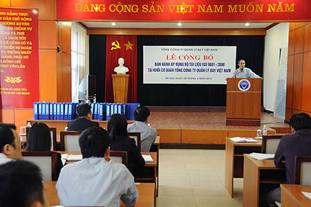 Lễ công bố ban hành áp dụng bộ tài liệu ISO 9001:2008 tại Khối cơ quan Tổng công ty Quản lý bay Việt Nam